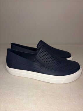 Crocs Women Size 8 Citilane Roka Casual Comfort Slip On Loafers Navy Blue